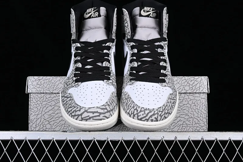 All categories Air Jordan Jordan series basketball shoes Air Jordan 1 High Pure original Air Jordan 1 High OG "White Cement" AJ1 Joe 1 elephant pattern high-top basketball shoes DZ5485-052